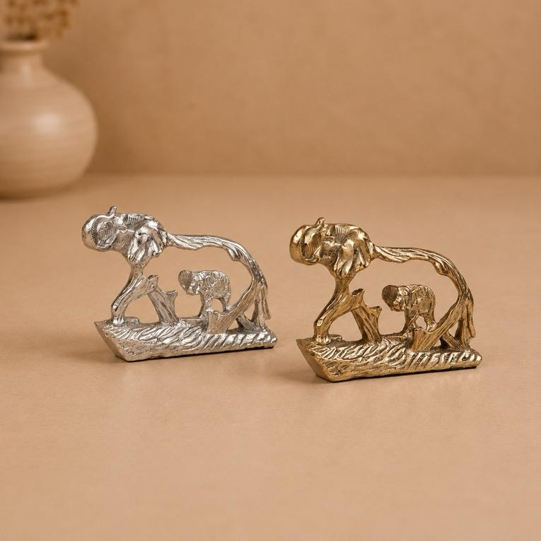 Gaja Kutumb, handcrafted elephant family metal figurine